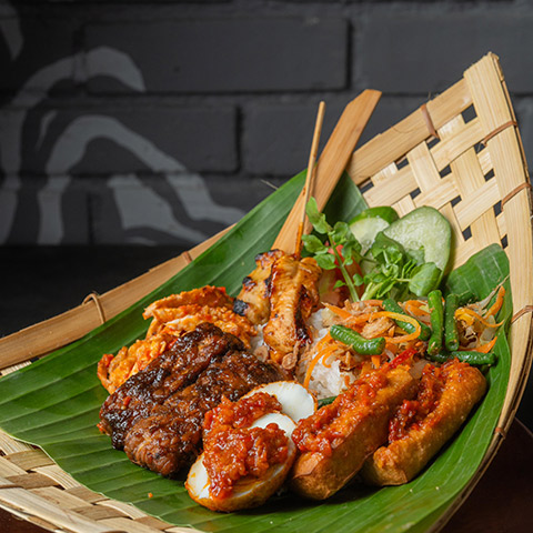 Nasi Campur Bali